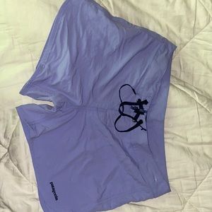 Women’s size 8 Patagonia short. Purple.